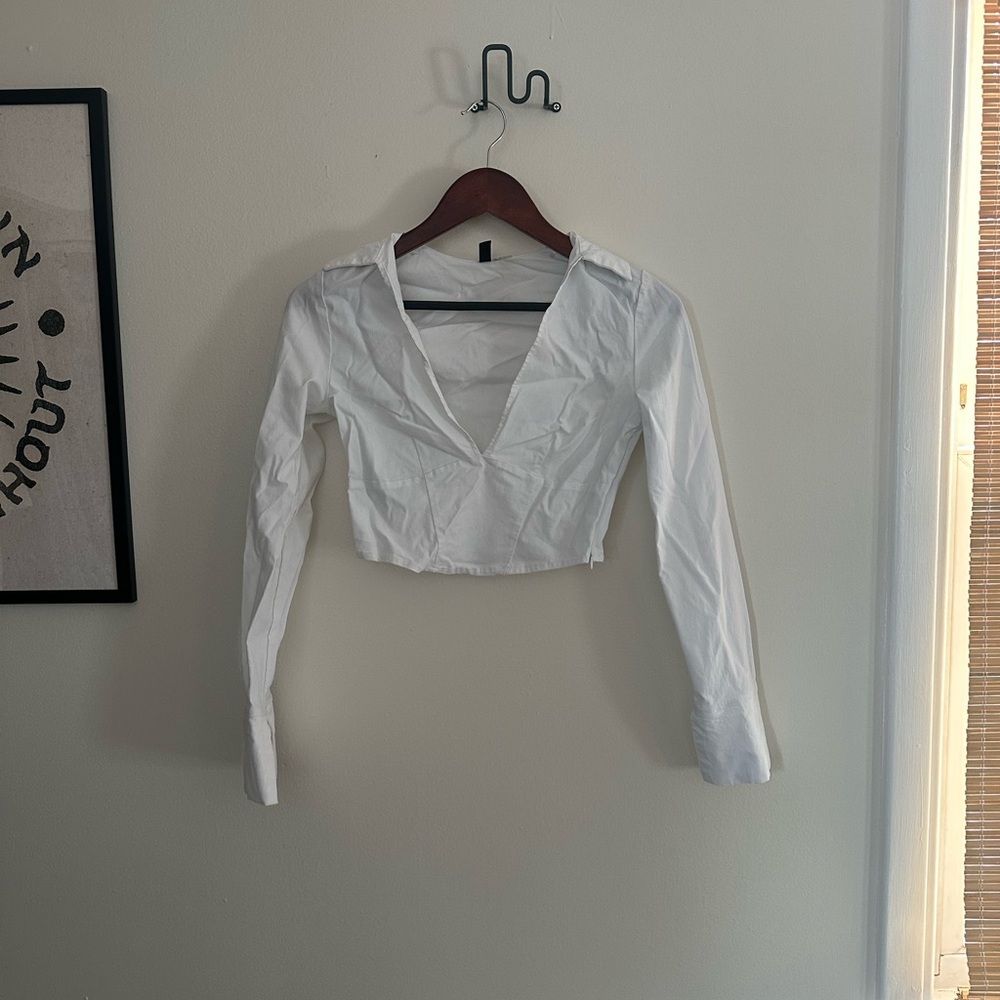 H&M White Long Sleeve Blouse cropped